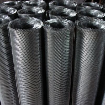 Steel Small Hole Decorative Facade Expanded Metal Mesh